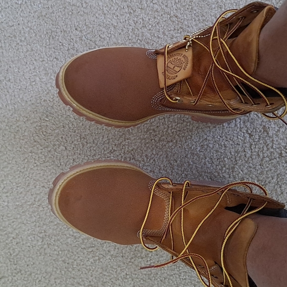 Wheat TIMBERLANDS BOOTS - Picture 9 of 10